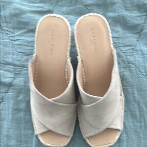 Women's Beige Slide Sandals